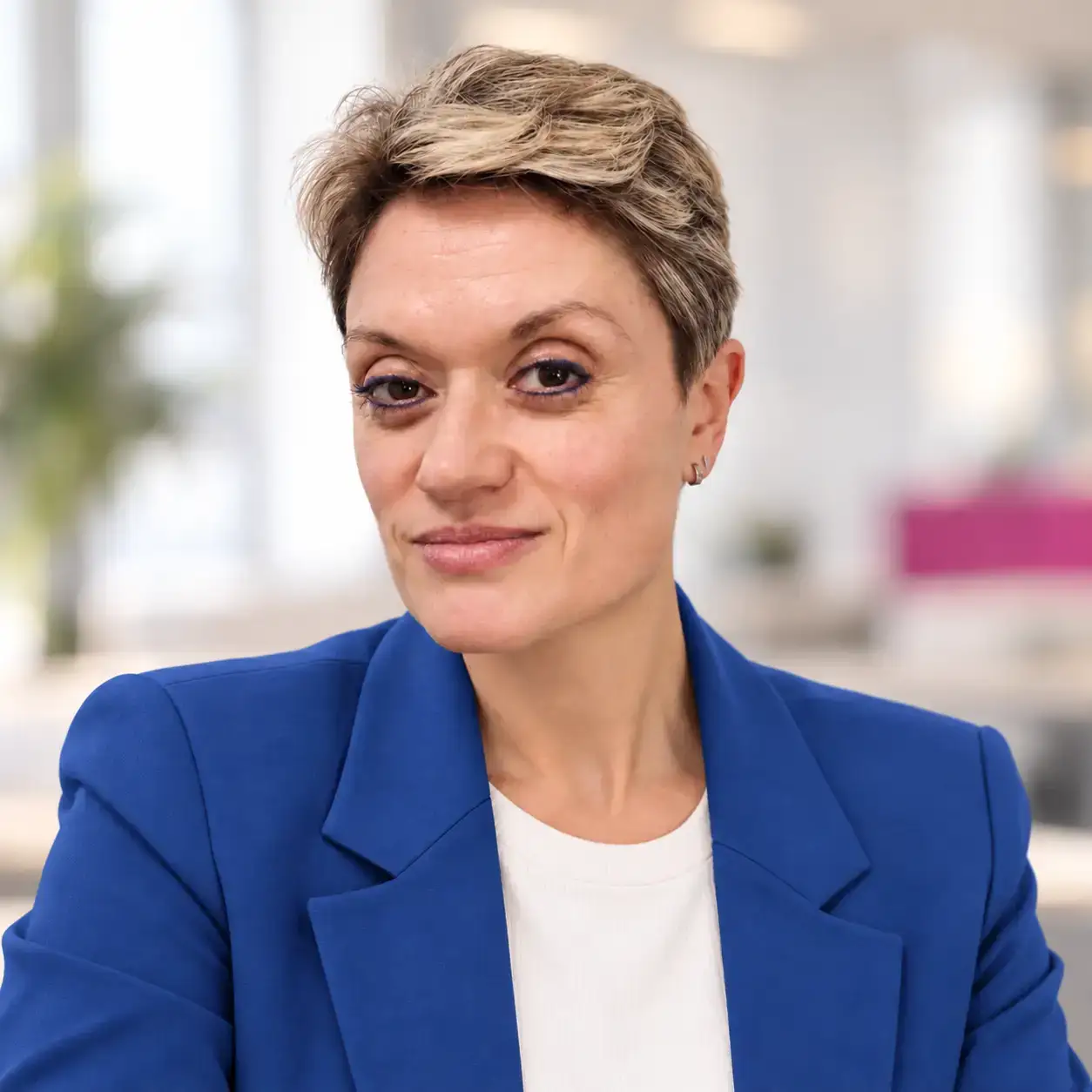 Sandra Boulou, cheffe de projet digital et experte WordPress et WooCommerce